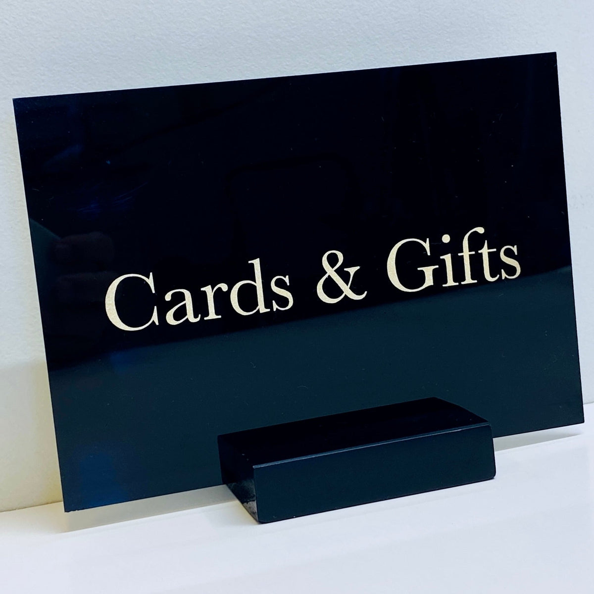Black Acrylic Cards & Gifts Sign – Gold Vinyl Wedding Sign | Modern Acrylic Wedding Table Sign | Reception Decor